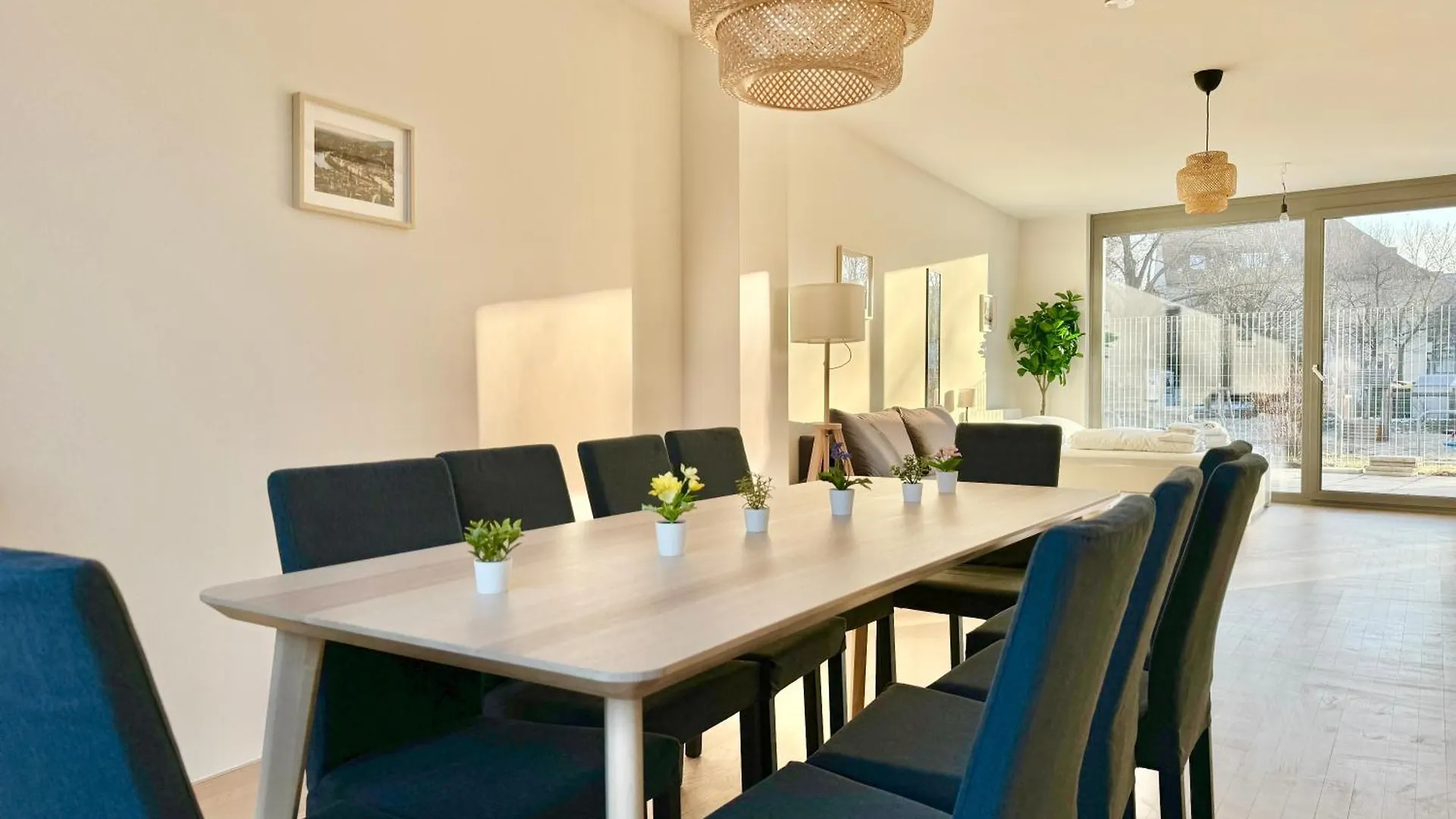 Apartmán Modern 150 M2 Maisonette - Private Garden & Free Parking Vídeň 0*,  Rakousko